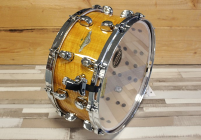 Tama Starclassic Maple 14x6.5" snaredrum Gloss Natural Movingui