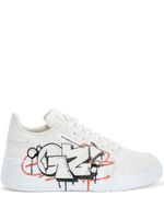 Giuseppe Zanotti baskets Talon à imprimé graffiti - Blanc - thumbnail