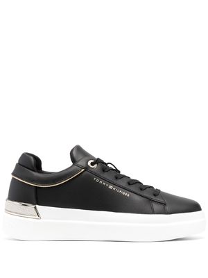 Tommy Hilfiger baskets en cuir à détail métallisé - Noir