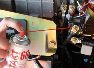 KONTAKT 60 200ml - Cleaning spray 200ml KONTAKT 60 200ml KONTAKT 60 200ml - Cleaning spray 200ml KONTAKT 60 200ml