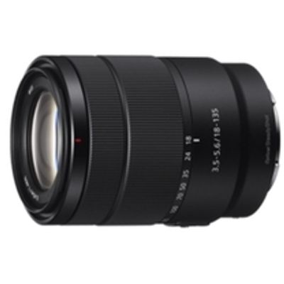 E 18-135mm F3.5-5.6 OSS SLR Standaardzoomlens Zwart