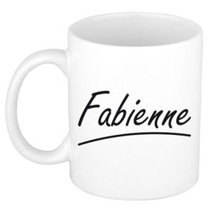 Naam cadeau mok / beker Fabienne met sierlijke letters 300 ml