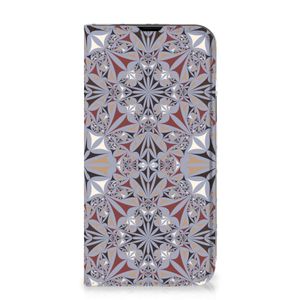 iPhone 14 Standcase Flower Tiles