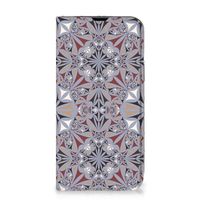 iPhone 14 Standcase Flower Tiles - thumbnail