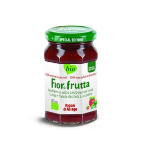 Aardbeien en wilde aardbeien met munt jam bio