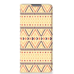 Xiaomi 12 Pro Hoesje met Magneet Aztec Yellow