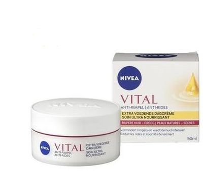 Nivea Nivea Visage Vital Dagcreme Calcium - 50 Ml Nivea Nivea Visage Vital Dagcreme Calcium - 50 Ml