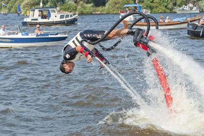 Vlieg boven het water met 15 minuten Flyboarden!