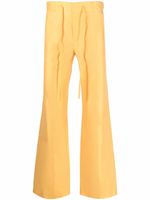 Karl Lagerfeld x Kenneth Ize pantalon à plis marqués - Jaune