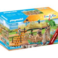 PLAYMOBIL Family Fun Leeuwen in het Buitenverblijf 71192