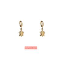 Day&Eve Creolen Simple Turtle Hoop | Goud