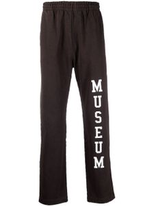 Museum Of Peace & Quiet pantalon de jogging en coton à logo imprimé - Marron