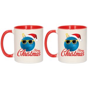 Set van 2x stuks kerstcadeau mokken / bekers rood Merry Christmas vrolijke smiley kerstbal 300 ml - Bekers