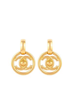 CHANEL Pre-Owned boucles d'oreilles pendantes à fermoir CC (1997)