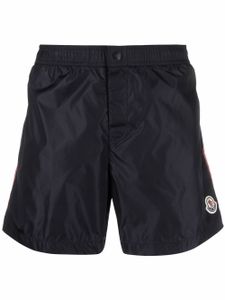 Moncler short de bain à patch logo - Bleu