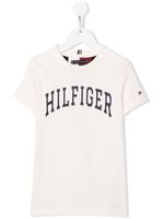 Tommy Hilfiger Junior t-shirt à logo Varsity brodé - Blanc