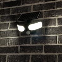 LED&apos;s Light Solar LED Buitenlamp met Bewegingssensor - 2 lichts - Automatisch aan/uit - Afneembaar paneel - Zwart