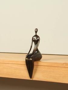 Bronzen dame Elegant, 34 cm