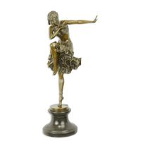 EEN BRONZEN BEELD VAN EEN ART DECO DANSERES