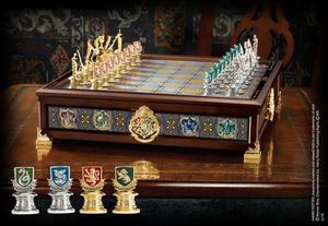 Harry Potter: Hogwarts' House Quidditch Chess Set
