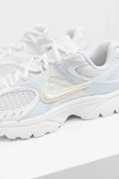 Nike V5 RNR Sneakers Dames Gebroken Wit/Grijs - Maat 38.5 - Kleur: Gebroken WitGrijs | Soccerfanshop