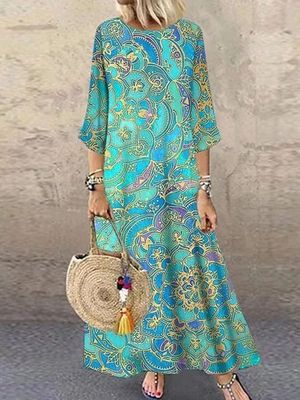 Elegant Floral Tunic Round Neckline Shift Dress