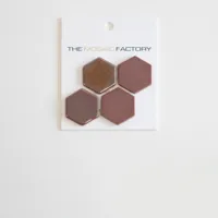 The Mosaic Factory Valencia Mozaiek Tegel Hexagon- Bordeauxrood Glas Recycled 278x325 mm