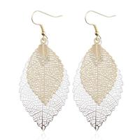 Dubbel gelaagde verlaat Tassel Earrings eenvoudige retro metalen blad-oren ornamenten (goud zilver)