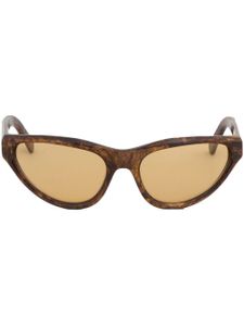 Marni lunettes de soleil Maverick à monture papillon - Marron