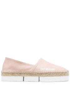 Love Moschino espadrilles en cuir à logo imprimé - Rose