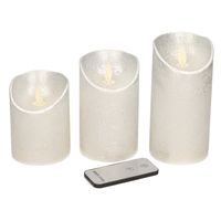 3x Zilveren LED kaarsen op batterijen inclusief afstandsbediening   -
