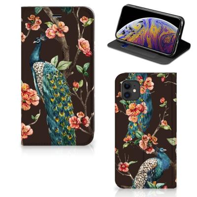 Apple iPhone 11 | Hoesje maken | Pauw met Bloemen