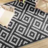 Buitenkleed ARAKIL 190x290 cm PP wit en zwart