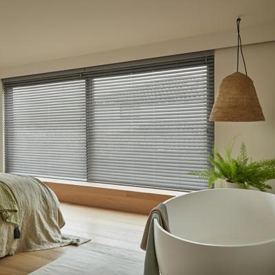 Houten jaloezieën 50mm (Lindehout)