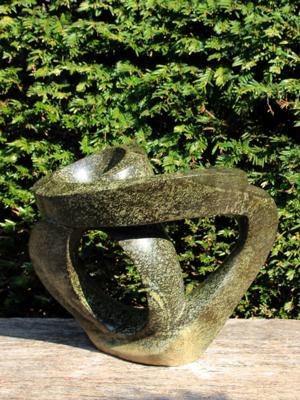 Zimbabwaans tuinbeeld Optimistic, 25 cm