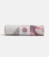 Manduka Yogitoes Skidless Yoga Handdoek - Perspective - thumbnail