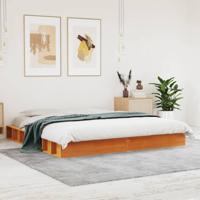 Bedframe zonder matras massief grenenhout wasbruin 200x200 cm