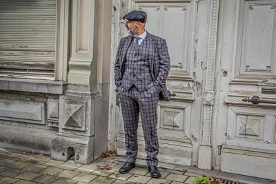 Maatpak Voor Heren | 3-delig Pak | Grijs/rood Windowpane | Michael Gray | Peaky Blinders | Peaky Blinders