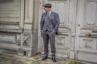 Maatpak Voor Heren | 3-delig Pak | Grijs/rood Windowpane | Michael Gray | Peaky Blinders | Peaky Blinders