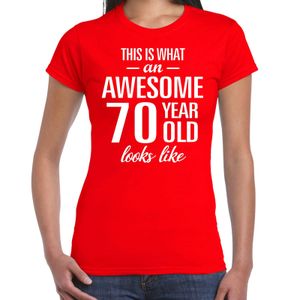 Awesome 70 year / 70 jaar cadeau t-shirt rood dames