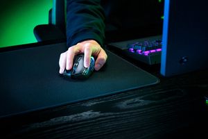 Razer Naga V2 HyperSpeed muis Gamen Rechtshandig RF-draadloos + Bluetooth Optisch 30000 DPI