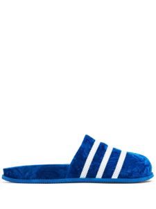 adidas claquettes en velours à bout rond - Bleu