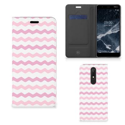 Nokia 5.1 (2018) | Hoesje met Magneet | Waves Roze