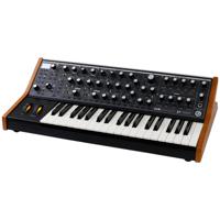 Moog Subsequent 37 parafonische analoge synthesizer - thumbnail
