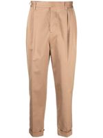 Brunello Cucinelli pantalon de costume à rayures - Marron