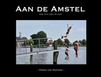 Aan de Amstel (Hardback)