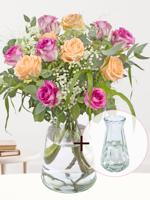 Gemengd rozenboeket roze-zalm + gratis glasvaas Evita