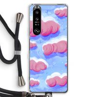 Roze wolken met vogels: Sony Xperia 1 III Transparant Hoesje met koord