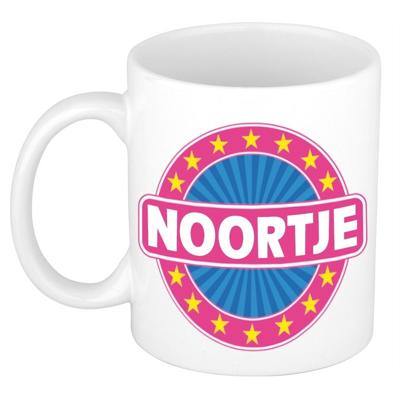 Noortje voornaam koffiemok - beker - wit/roze - 300 ml - Cadeau - Dames - Collega - Moederdag Noortje voornaam koffiemok - beker - wit/roze - 300 ml - Cadeau - Dames - Collega - Moederdag