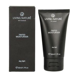 Living Nature Day light tinted moisturiser
